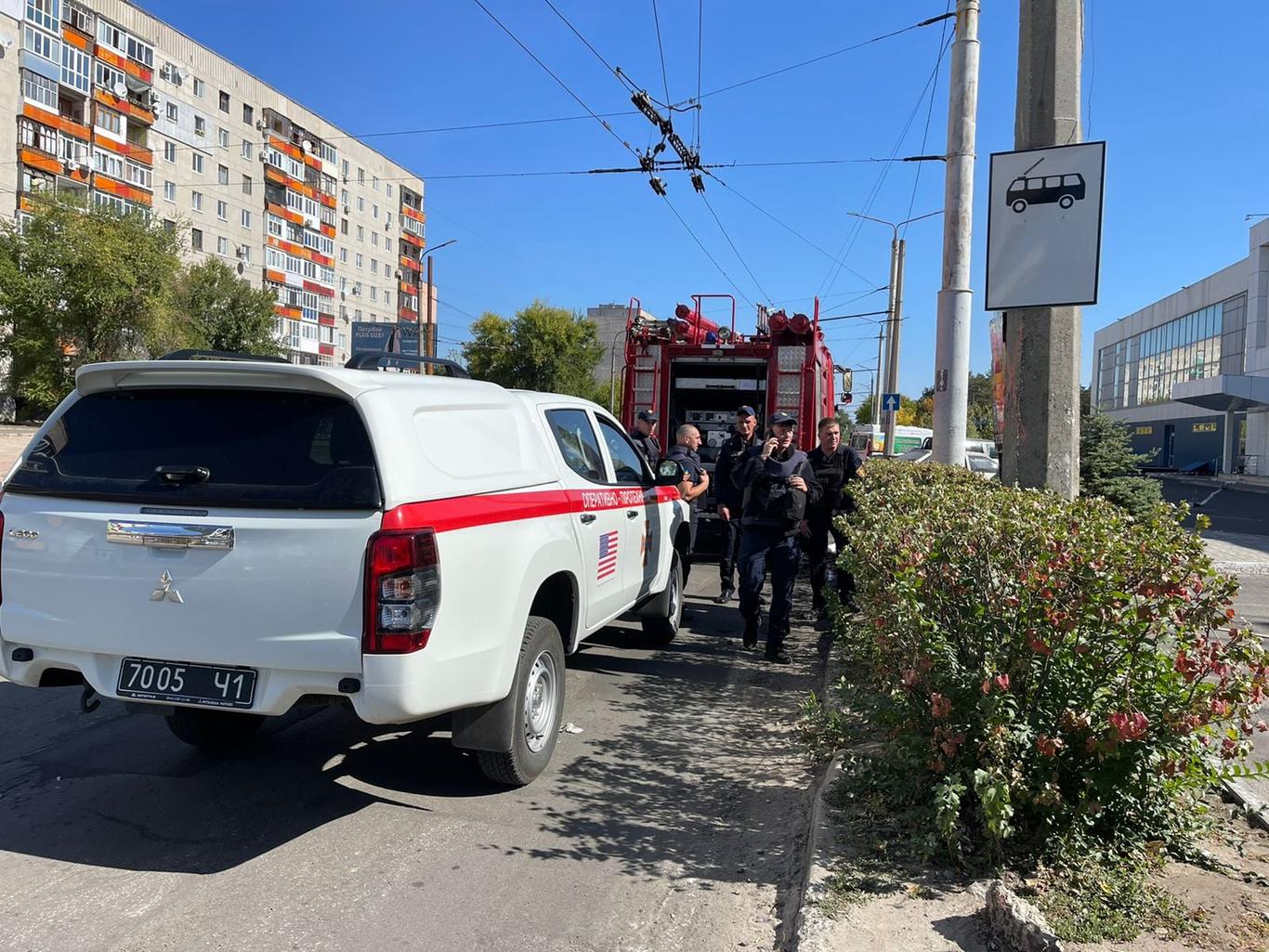 У Луганській області перевіряють повідомлення про масове мінування заправок та супермаркетів