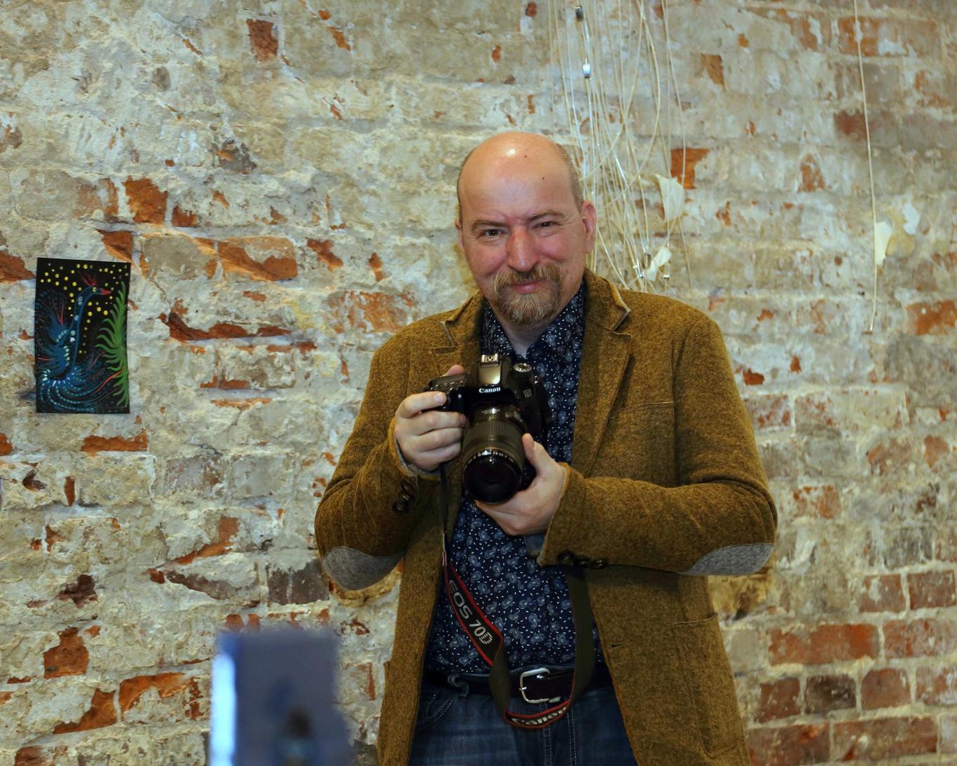 Валізи плівок та оцифрована пам'ять: історія Донбасу радянських часів від фотографів