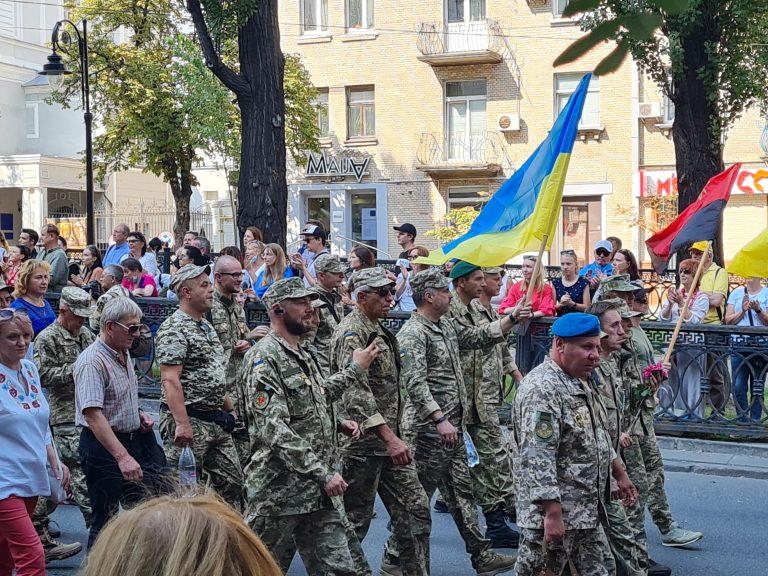 День захисників та захисниць України: Рух центром Києва обмежать з 13:30 до 18:30