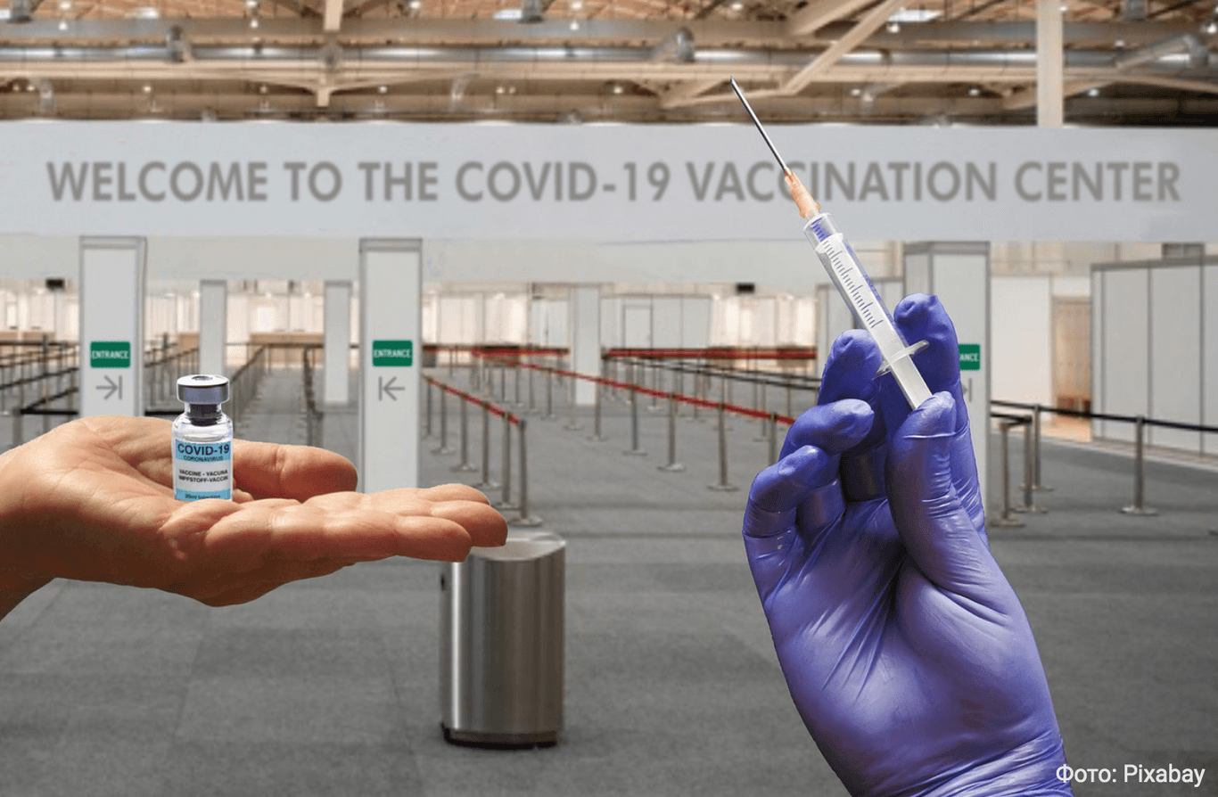 В Киеве вакцинировались 58% работников образовательных учреждений — Животенюк