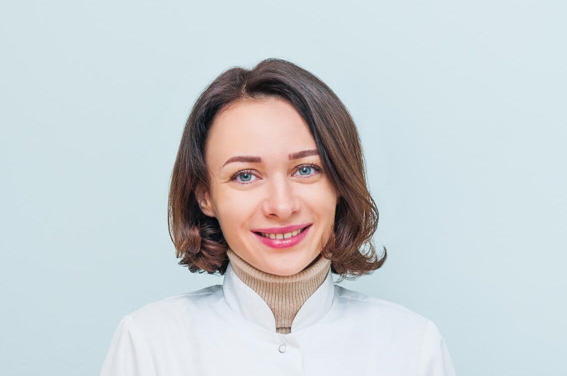 Чому остеохондроз — це не те, що ви думали, і як його лікувати: розмова з неврологинею