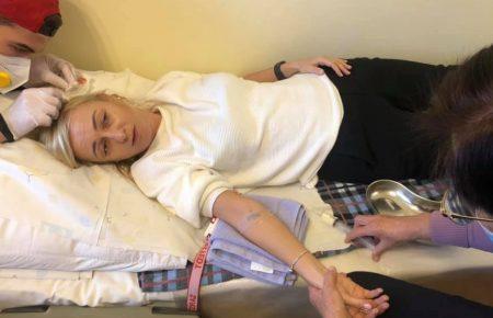 В Раде народный депутат Устинова разбила голову — на нее упал дверной засов