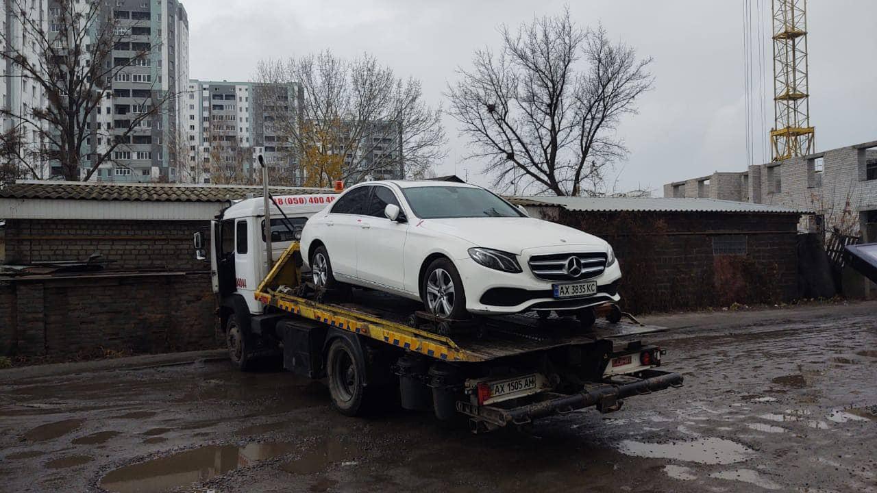 У Харкові вперше у водія вилучили автомобіль за несплату штрафів