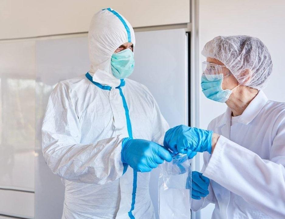 Хотіти перехворіти замість того, щоб вакцинуватися — когнітивна помилка — біологиня