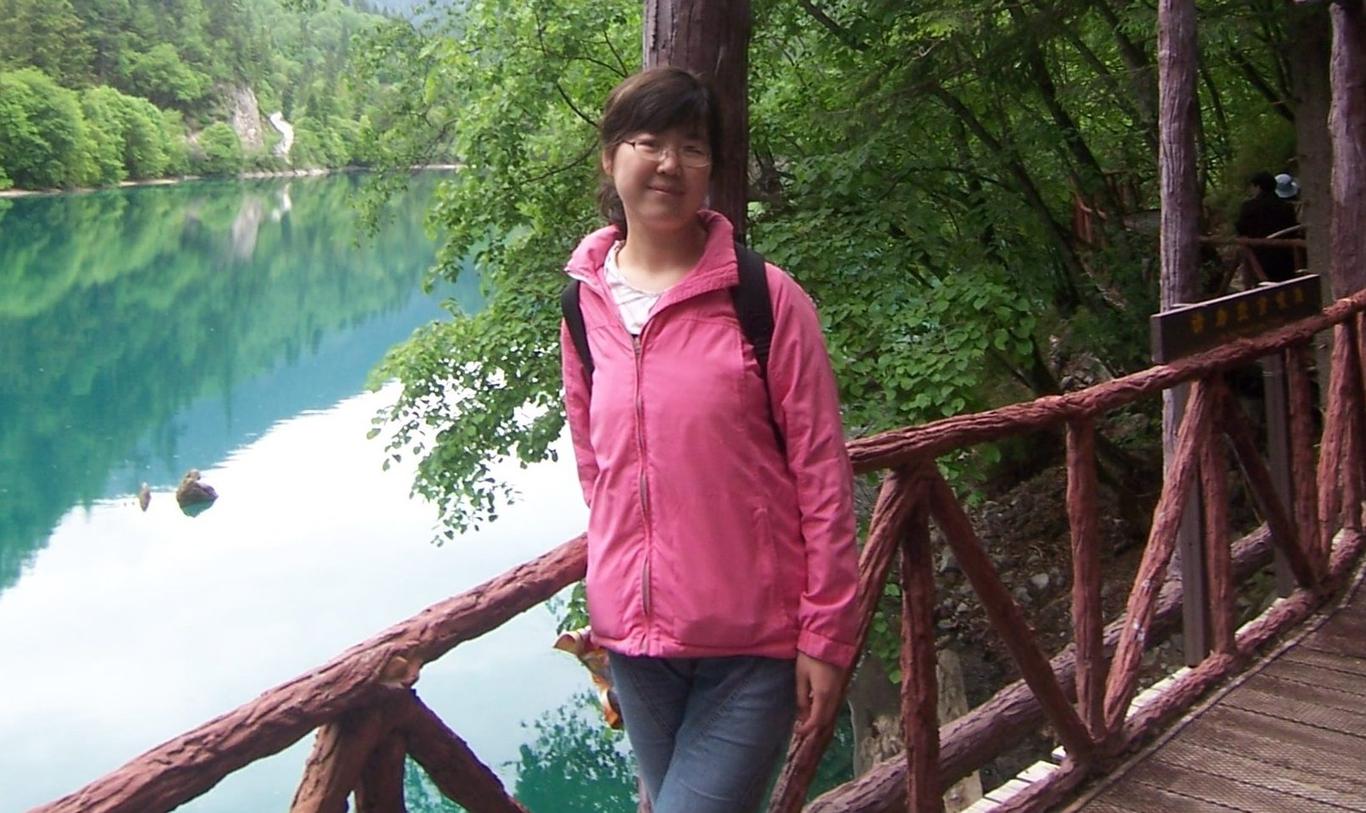 Китайська журналістка, засуджена за статті про пандемію, може померти: її вага менше ніж 40 кг