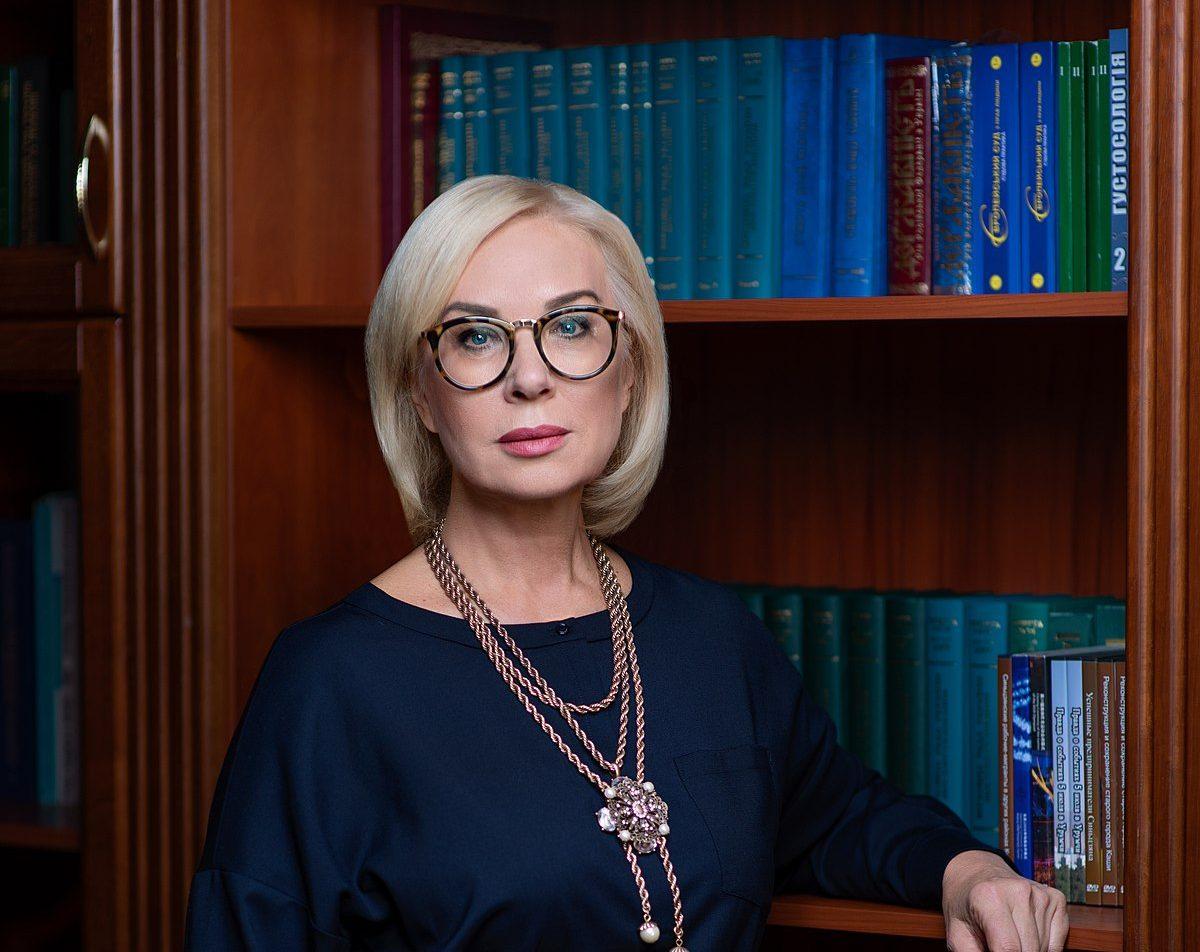 Втягувати у конфлікт дітей неприпустимо — Денісова про внесення до бази «Миротворця» 13-річної дівчинки