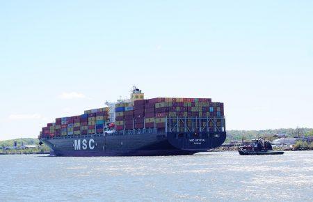  На 240-метровому контейнеровозі поблизу Фінляндії виникла пожежа 