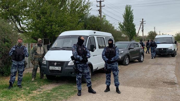 Рано чи пізно РФ піде з Криму, а ми зараз маємо не замовчувати порушення, які там відбуваються — юрист