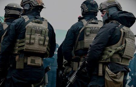 Білорусько-польський кордон штурмували понад 200 мігрантів та мігранток