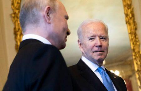 У Кремлі заявили, що Україна була центральною темою розмови Байдена і Путіна