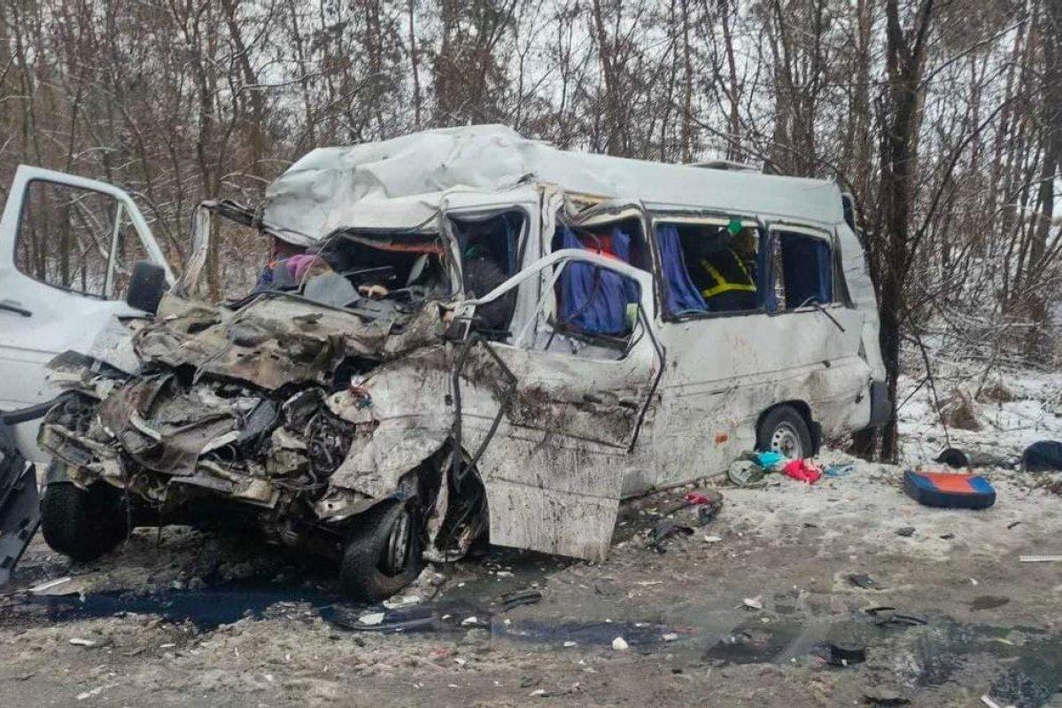 Смертельне ДТП на Чернігівщині: хто може понести відповідальність