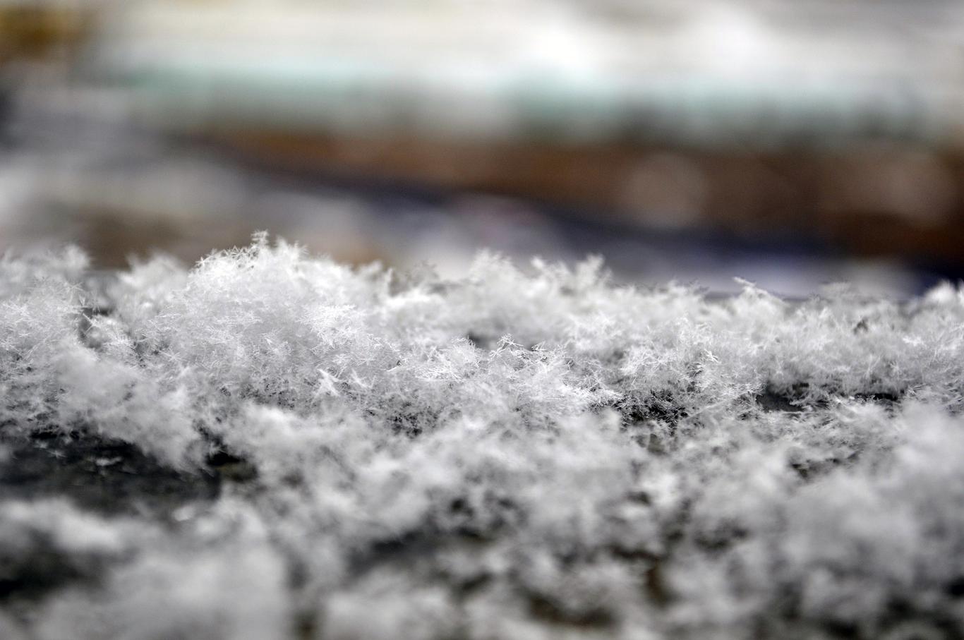 Сніжитиме в Україні протягом доби, на вихідних опадів не буде — синоптикиня