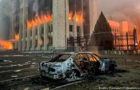 Білоруські, киргизтанські і таджикистанські війська залишили Казахстан