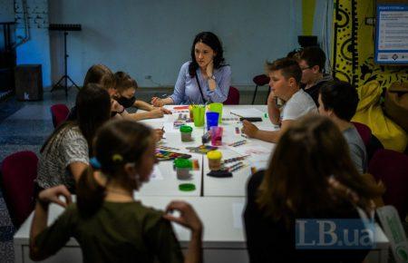 «Дива не буде, над змінами треба працювати»: як фонд «Голоси дітей» допомагає дітям з прифронту