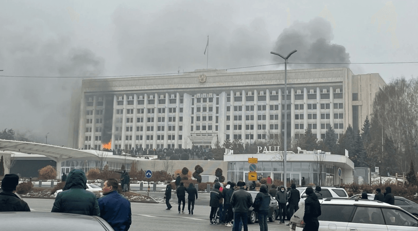 Протести у Казахстані: понад 1000 людей постраждали, з них 62 — у реанімації