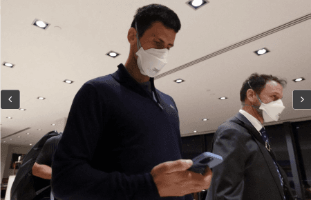Тенісист Джокович вилетів із Австралії після решення суду про депортацію