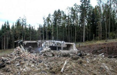 У Чехії поліція розслідує знищення секретного документа про вибухи у Врбетіце, який призначався президенту Земану