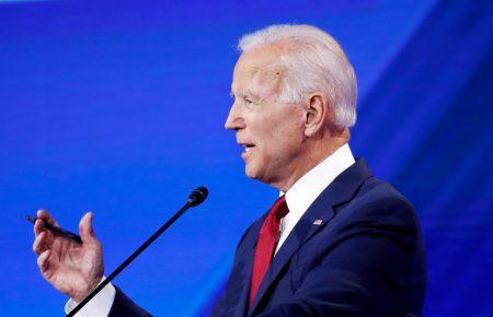 Если Кремль начнет новое вторжение в Украину, то российские банки могут потерять доступ к доллару — Байден