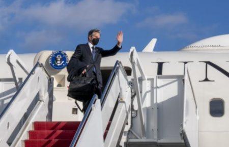 США виділять Україні додаткові $300 млн у 2022 році — Блінкен