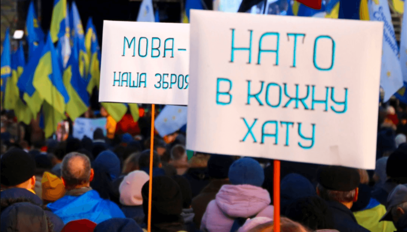 «Країни Заходу тільки погіршать ситуацію в Україні» — відродився старий фейк про НАТО