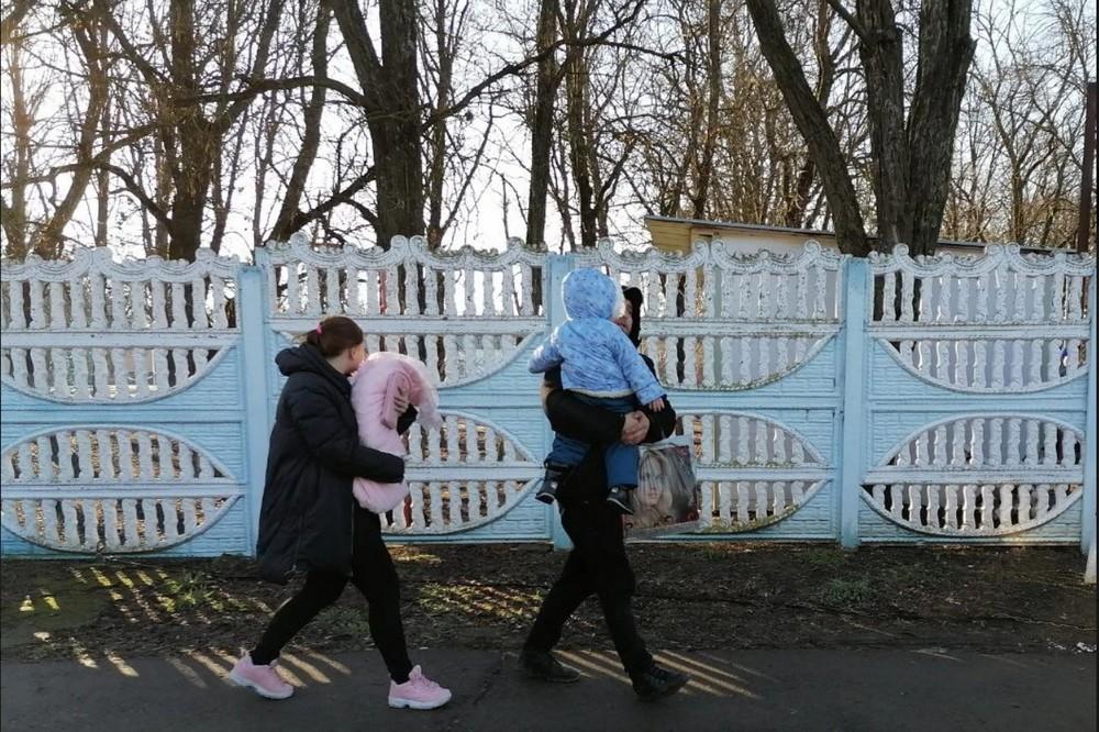 Пропагандистський і реальний статус «миротворців» та «біженців»: як коректно їх називати?