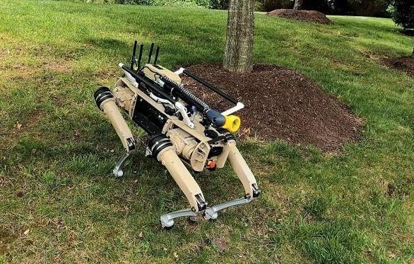 США залучать робособак до патрулювання кордону з Мексикою (фото)