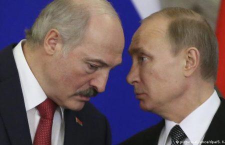 Лукашенко і Путін вирішили продовжити військові навчання