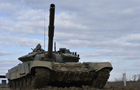 На об'їзній дорозі Харкова знищили 4 танки російських окупантів