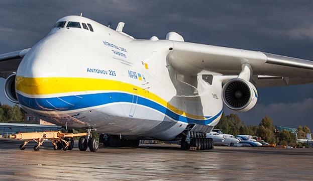 Російські військові знищили Ан-225 «Мрія» – «Укроборонпром»