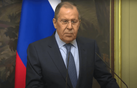 Лавров не исключает частичную эвакуацию российских дипломатов из Украины