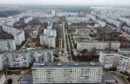 Близько 100 одиниць техніки окупантів зайшли в Енергодар, іде бій