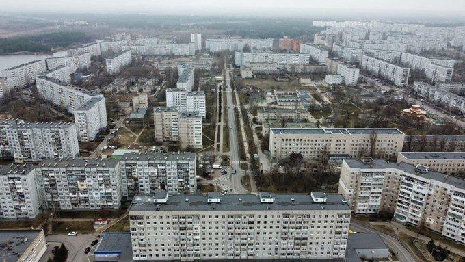Близько 100 одиниць техніки окупантів зайшли в Енергодар, іде бій