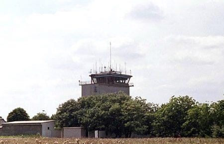 Українські воїни знищили 30 гелікоптерів ворога на аеродромі Чорнобаївка біля Херсона