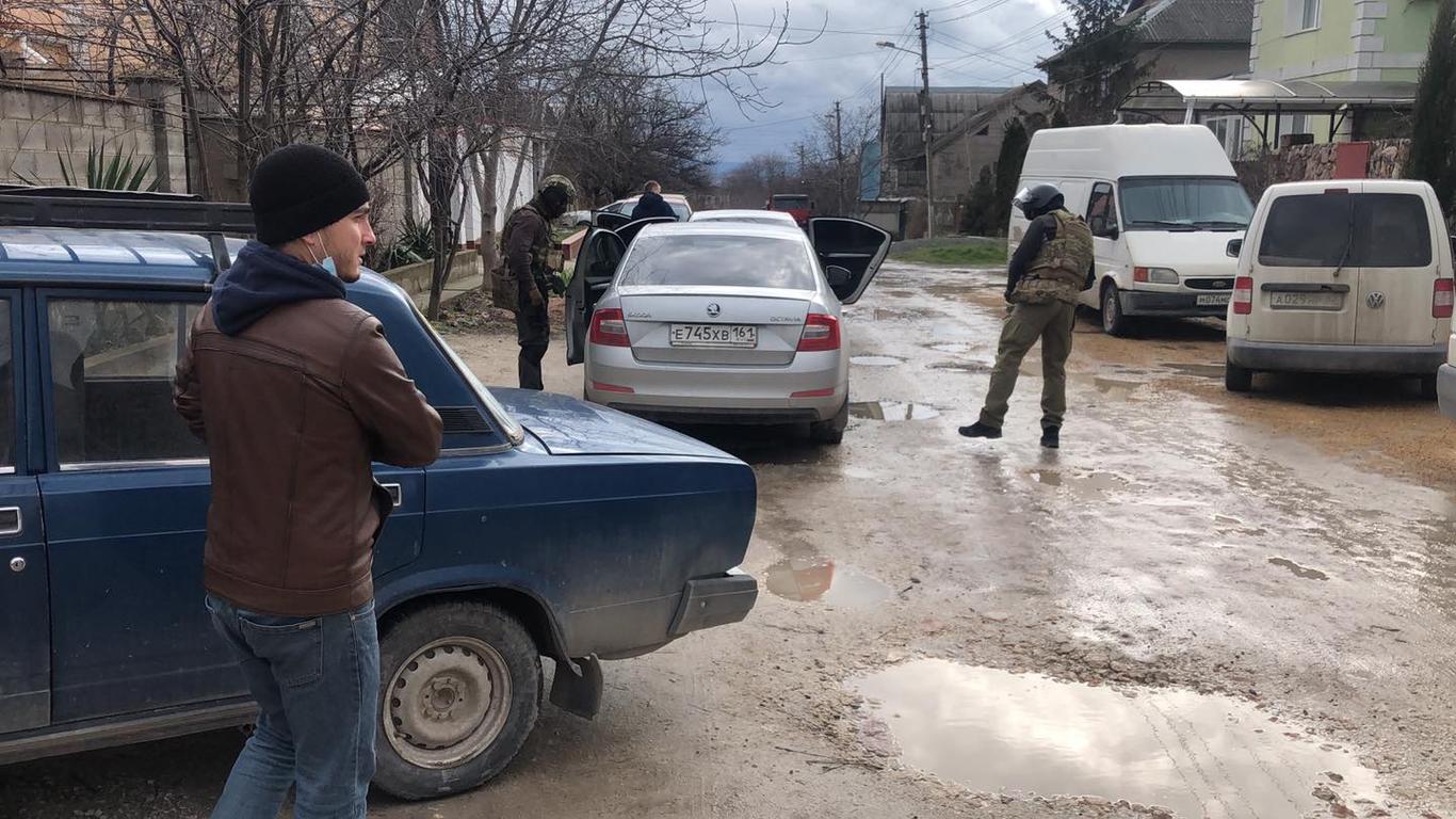 В окупованому Криму почалися обшуки за звинуваченням у «відносинах з українськими агентами»