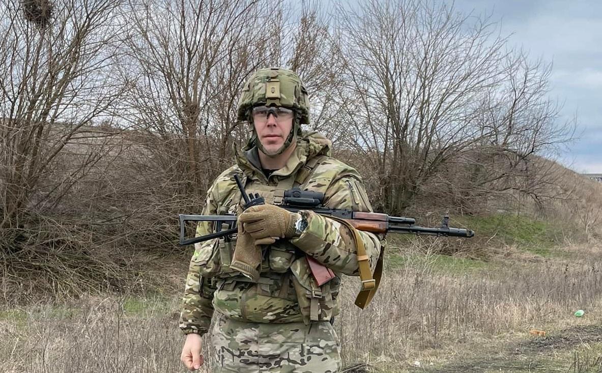 Ворог сильний, але коли ми беремо росіян в полон, вони плачуть — нардеп Роман Костенко