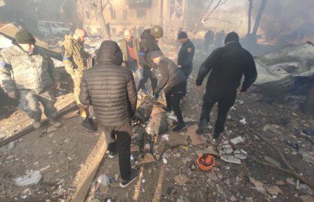 21 people have died in Merefa, near Kharkiv, after russian shelling