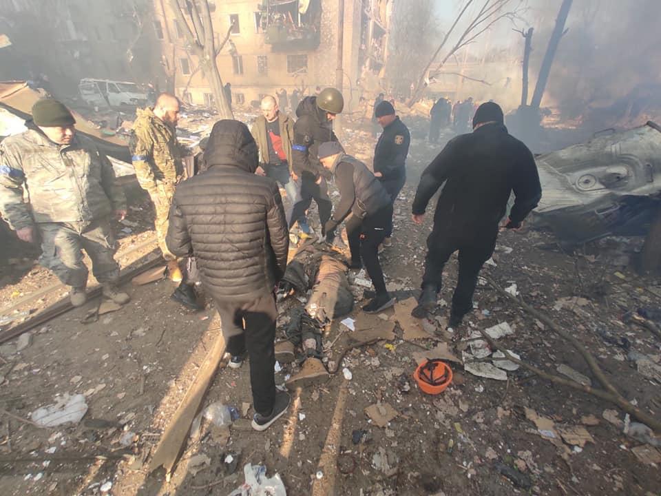 21 people have died in Merefa, near Kharkiv, after russian shelling