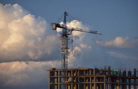 Україна готує програму будівництва тимчасового житла для переміщених людей