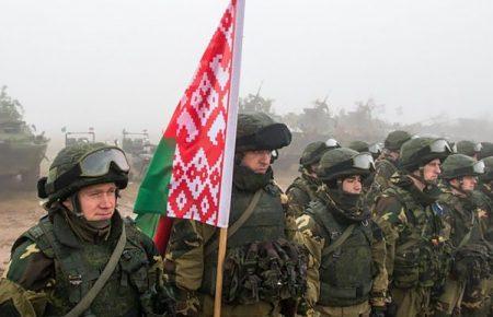 Ідуть служити через ранню пенсію та пільгову квартиру: наскільки боєздатна армія Білорусі?