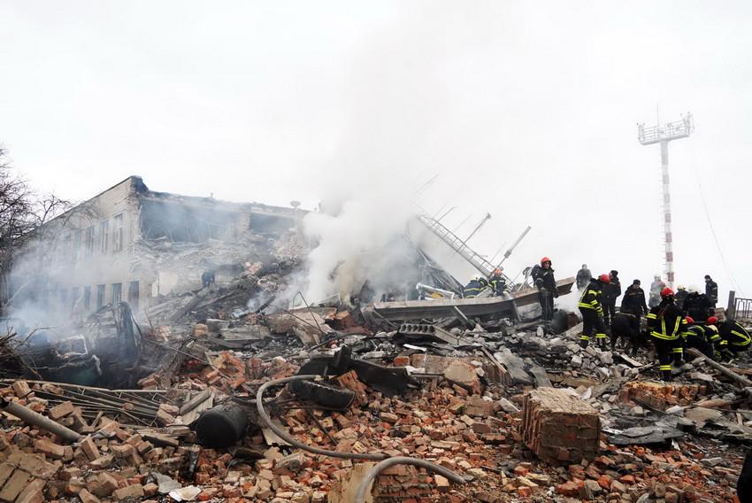 Among the russian war criminals bombing peaceful cities are traitors who betrayed Ukraine, siding with Russia during its occupation of Crimea