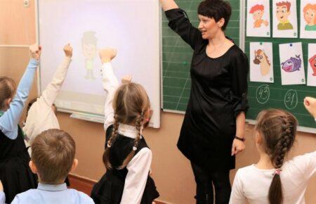 За март всем педагогам Киева выплатили 80% от довоенной зарплаты, кто бы где ни был — Фиданян
