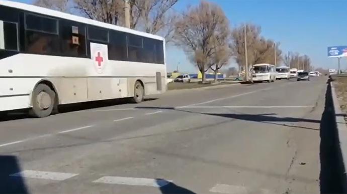 Загарбники і далі не впускають у Маріуполь гамконвой — Верещук