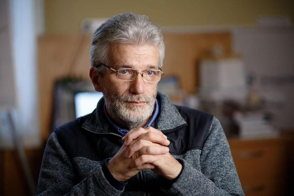 Нейтральним на цій війні бути не можна, об’єктивним — необхідно — Андрій Куликов