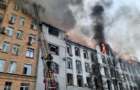 Російські війська вночі бомбардували Харків — наслідки