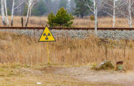 «Оккупанты, которые рыли окопы в Рыжем лесу, отправляли домой радиоактивные посылки. Успехов им!» — Анатолий Чумаков