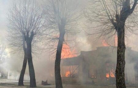 Унаслідок обстрілу центру надання гумдопомоги у Сєвєродонецьку поранено 5 людей