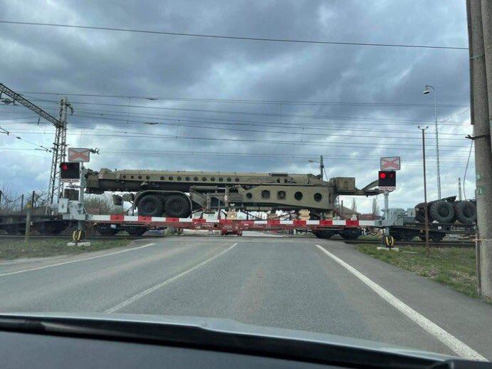 Словаччина передала Україні систему протиповітряної оборони С-300