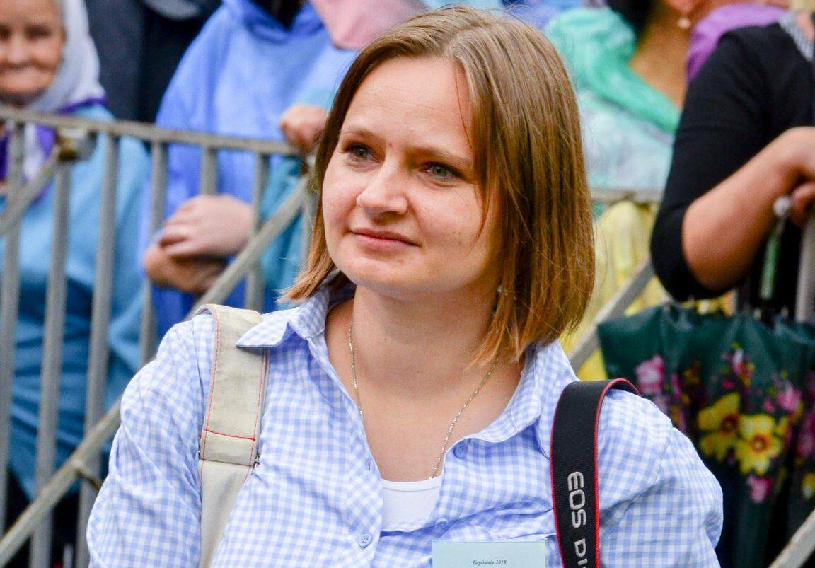 Мама в окупації садить картоплю і чекає на ЗСУ, — каже собі, що вони продовжують жити — Олена Кулигіна