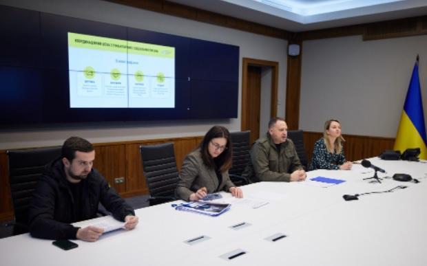 Україна отримала від корпорацій і людей із різних куточків світу майже $924 млн благодійної допомоги