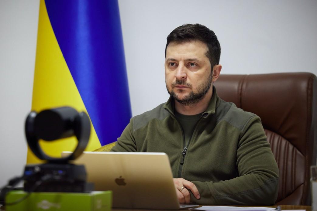 «Навколо них сьогодні 10 тисяч російських військових» — Зеленський про українських захисників у Маріуполі